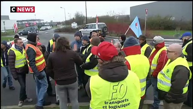 Gilets jaunes : les syndicats en ordre dispersé