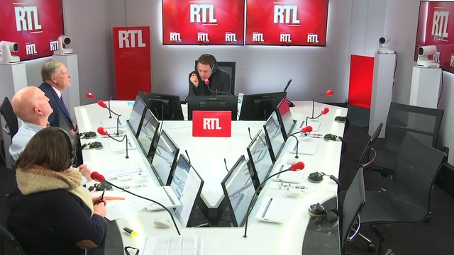 Gilets jaunes : une manifestation forcément à risque pour Alain Duhamel