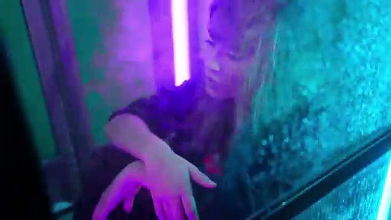 ¡Ya podemos escuchar 'Teléfono Remix'!