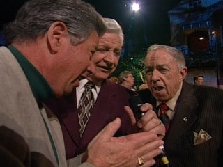 Bill & Gloria Gaither - What A Meeting In The Air