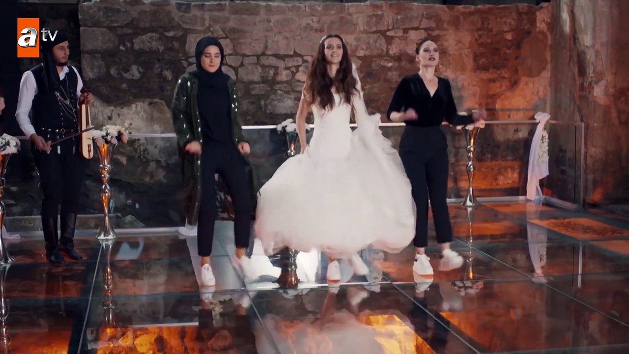 Karadeniz gelini 'Nefes Kaleli' - Torul Hartaması - Sen Anlat Karadeniz 31.Bölüm (KLİP)