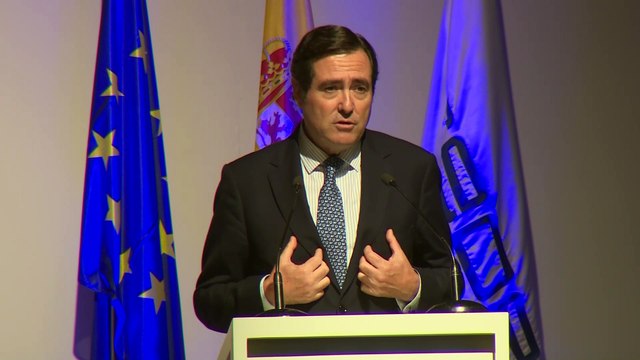 Rosell da paso a Garamendi como presidente de la CEOE