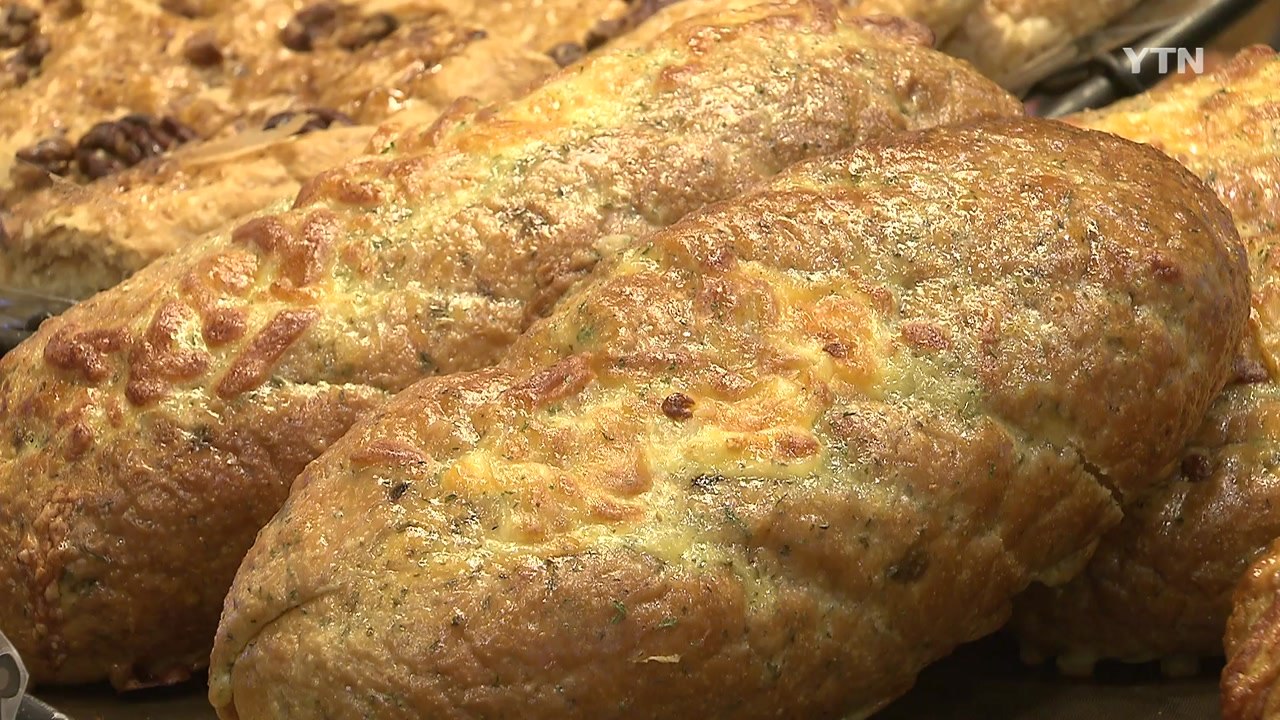 "밀가루 비켜"...몸에 좋은 쌀빵 인기몰이 / YTN