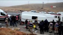 Malatya'da Cenaze Taşıyan Minibüs Devrildi: 4 Ölü, 15 Yaralı