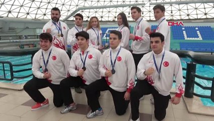 İzmir Ragbinin İkizleri İzmir'in Gururu Oldu