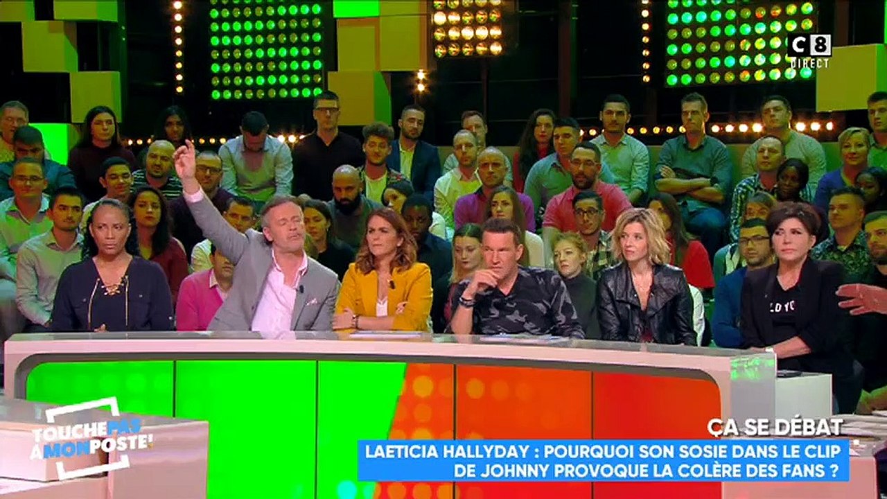Une fan de Johnny Hallyday insulte Laeticia sur le plateau de TPMP et choque tout le monde - Regardez