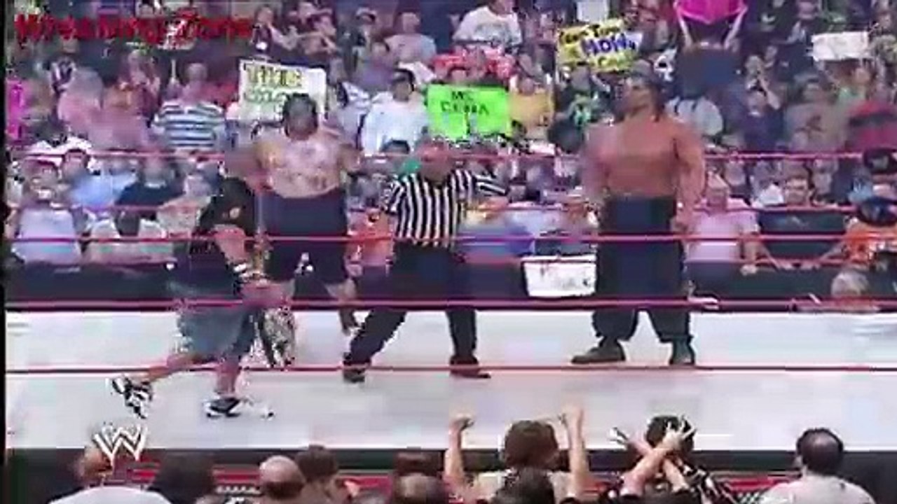 John Cena vs The Great Khali vs Umaga June 4,2007 WWE RAW ( 720 X 1280 )