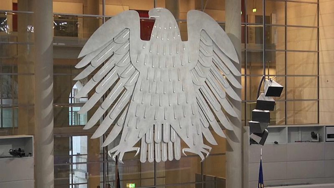 Γερμανία: Έντονη πολιτική αντιπαράθεση για το μ...
