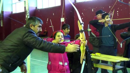 Engelli gencin okçuluk tutkusu - BİTLİS