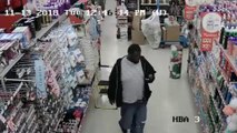 Cet homme vole des bouteilles de shampoing !