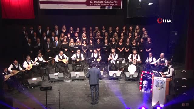 Neşet Ertaş Efeler'de Türküleri ile Anıldı
