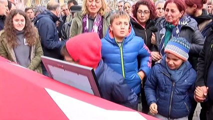 Uçak kazasında hayatını kaybeden Öğrenci Pilot Merve Altun son yolculuğuna uğurlandı