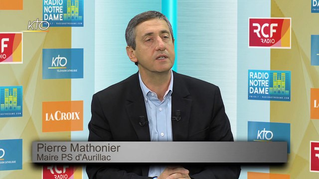 Emmanuel Macron et les maires : Il y a un sentiment d'éloignement entre le pouvoir et les élus locaux