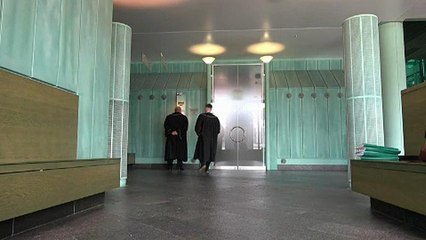 Comissão Europeia dá luz verde às alterações legislativas na Polónia