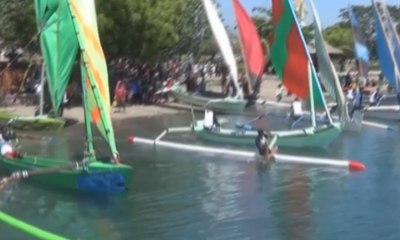 Nelayan Balapan Sampan di Gilimanuk
