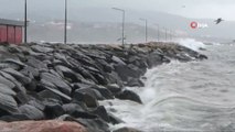 Bandırma Körfezi'nde fırtına dev dalgalar oluşturdu