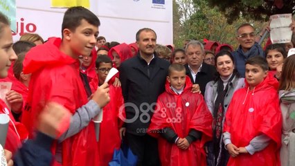 Ora News - Fëmijët kërkojnë të drejtat e tyre