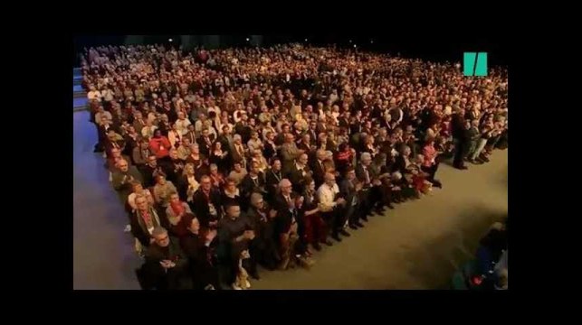 Au congrès des maires, l'hommage à l'édile de Trèbes frappé par le terrorisme et les inondations