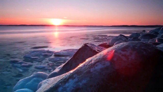 El deshielo antártico retarda el calentamiento pero eleva el mar