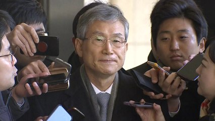 '사법농단 윗선' 고영한 前 대법관, 검찰 출석 / YTN