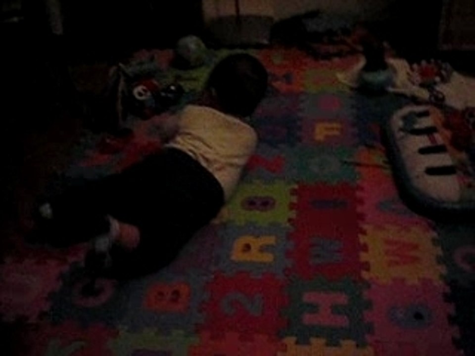 Kenzo passe sur le ventre