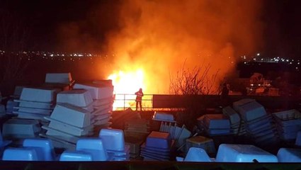 Palet Fabrikası Alevlere Teslim Oldu