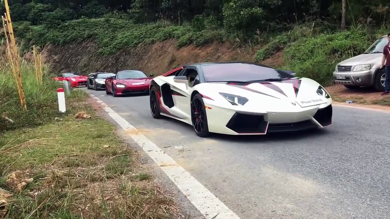 McLaren 720S mà Cường -Đô-la- từng -xem mắt- di chuyển cùng đoàn siêu xe -khủng- gây náo loạn tại huyện Sóc Sơn