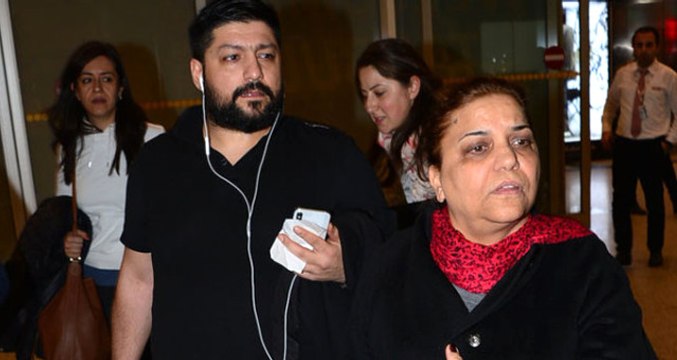 Kibariye, Almanya'dan Salam, Pastırma Alarak Sahneye Çıkmadı İddialarına Ateş Püskürdü