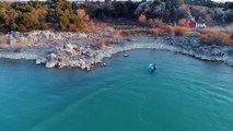Beyşehir Gölü’nde droneli nefes kesen kaçak avcı operasyonu