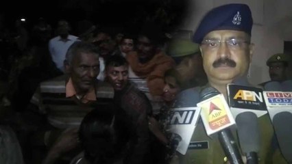 VIDEO: शॉपिंग मॉल में ड्यूटी से लौट रही महिला पर बाइक सवारों ने फेंका तेजाब