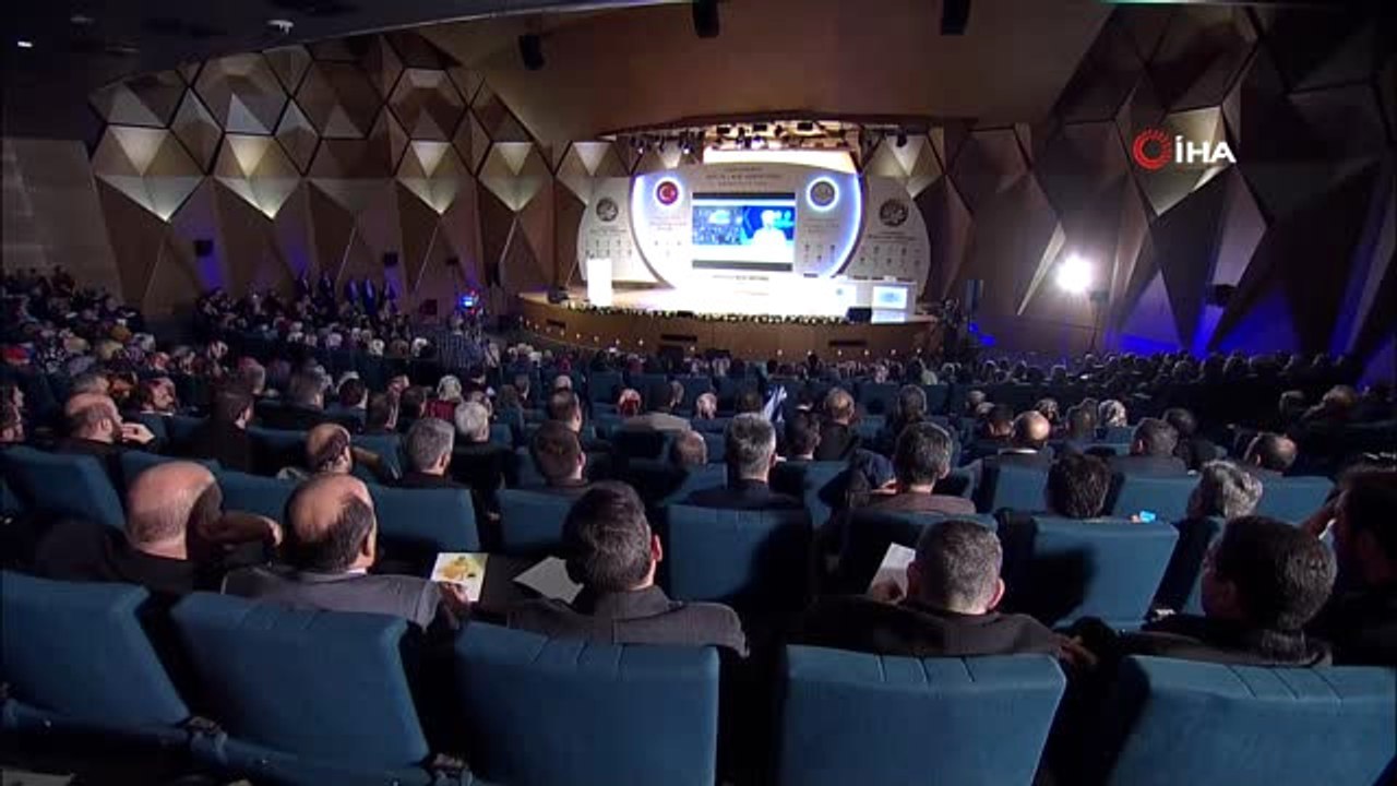 Diyanet İşleri Başkanı Erbaş, Uluslararası Mevlid-i Nebi Sempozyumuna Katıldı