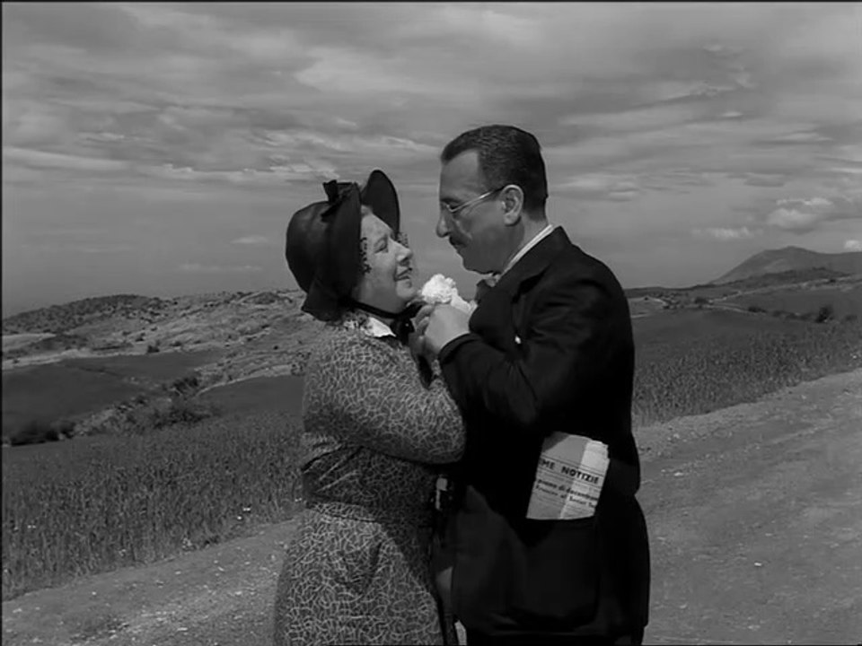 La Nonna Sabella (Film Completo -secondo tempo) con Peppino De Filippo; Tina Pica, Sylva Koscina, Paolo Stoppa, Renato Rascel e Renato Salvatori