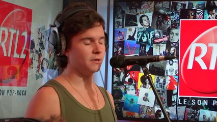 Lukas Graham en live et en interview dans Le Double Expresso RTL2 (23/11/2018)