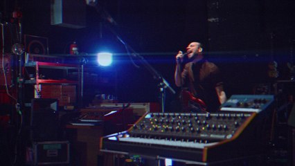 De Staat - I'm Out Of Your Mind
