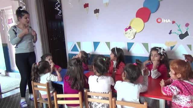 Okulunu Öğrencileri ile Birlikte Yeniledi