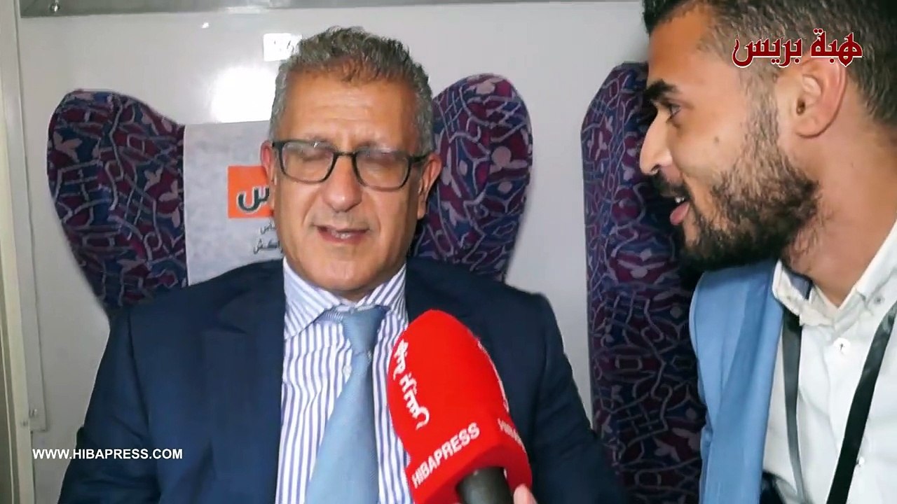 لخليع يذرف الدموع متأثرا بعد تدشين محطات القطار و تثنية سكة مراكش الدار البيضاء