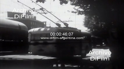Trolebus circulating through the streets of Buenos Aires 1965