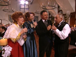 Bill & Gloria Gaither - The Church In The Wildwood