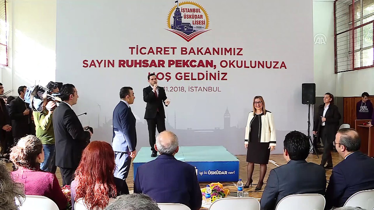 Ticaret Bakanı Ruhsar Pekcan göz yaşlarına hakim olamadı - İSTANBUL