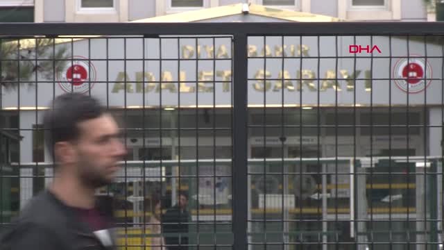 Diyarbakır Barosu'na 11 Ayda 1119 Kadından 'Şiddet' Başvurusu