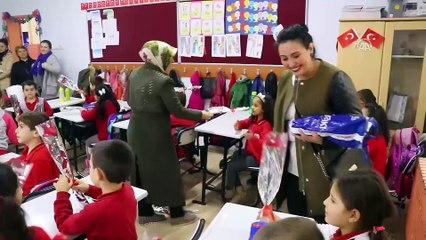 Öğretmenlerine LÖSEV sertifikası hediye ettiler - TEKİRDAĞ