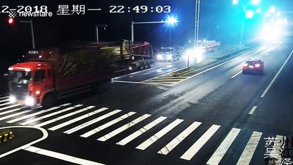 Truck cabin flattened by own 40-ton cargo after braking too fast