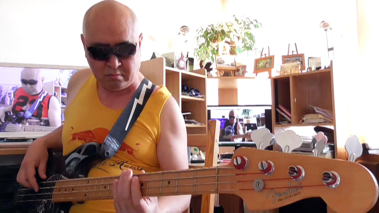 Count Basic-Jazz in the House HD720m2 Basscover5 Bob Roha