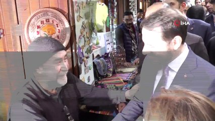 Bakan Albayrak’ı Kahkahaya Boğan Şarkı