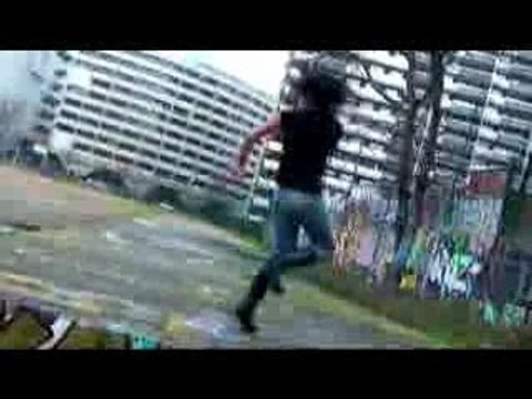 lili azian dance jeneration(tecktonik)