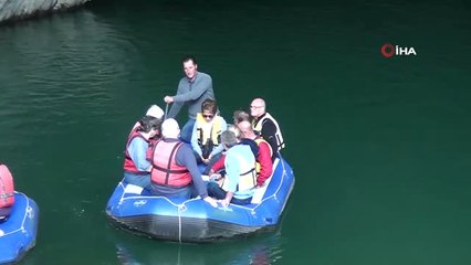 Türkiye'nin En Büyük Yeraltı Gölüne Sahip Mağarasına Ziyaretçi Akını