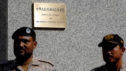 شاهد:  هجوم ثلاثة مسلحين انتحاريين على قنصلية الصين بباكستان