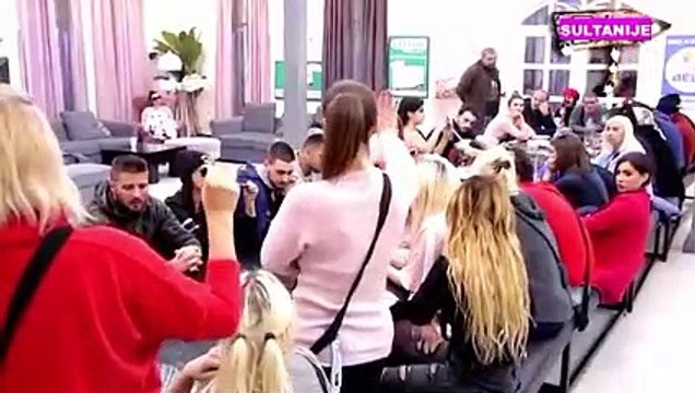 LUNA PODRZAVA MILJANU I PEVUSI DOK SE SVADJA SA JELENOM