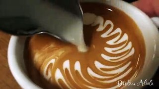 El estilo de arte latte con Miguel Ángel Marcano