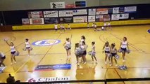La préstation des Rock Cheers leaders lors du match de Vesoul